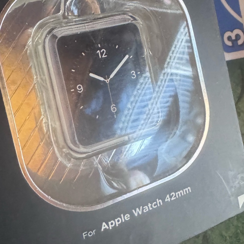 White Apple Watch Glass Hybrid Screen Protector - Picture 2 of 4